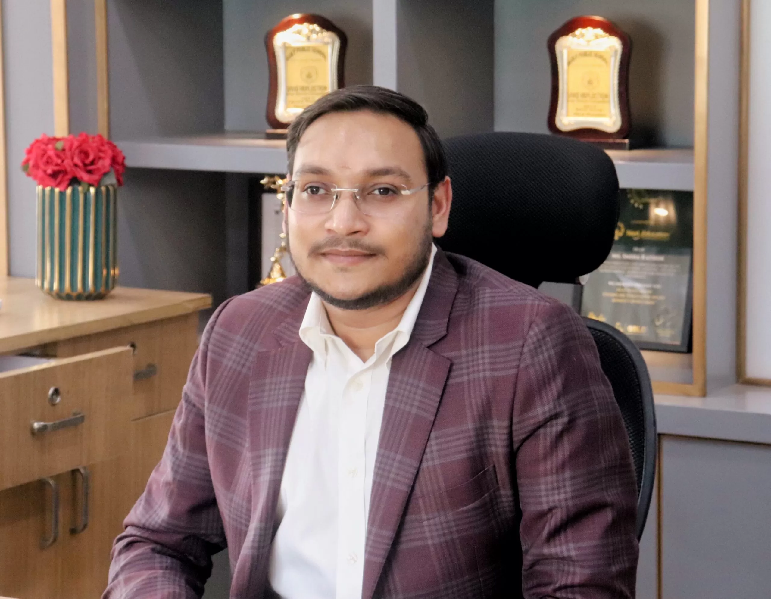 Mr. Kshitij Khandelwal