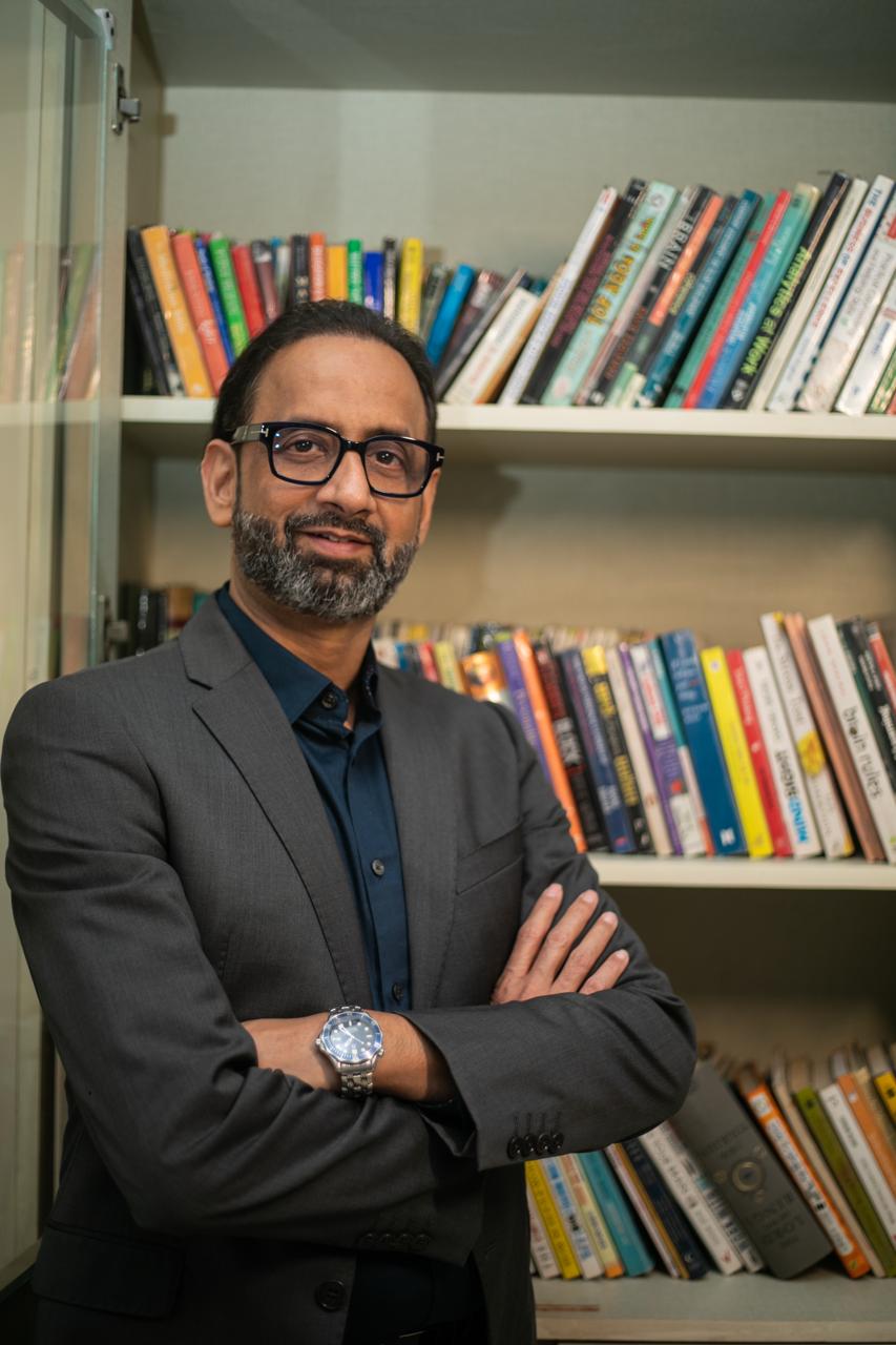 Mr Kanwaljeet Khungar