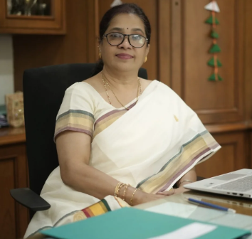 Ms Saroja Rathnam 