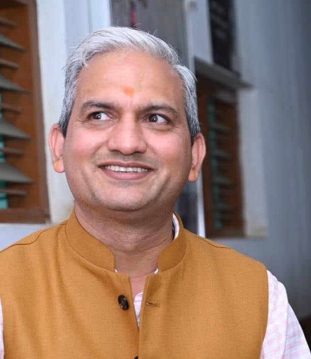 Mr Anand Prakash Semwal