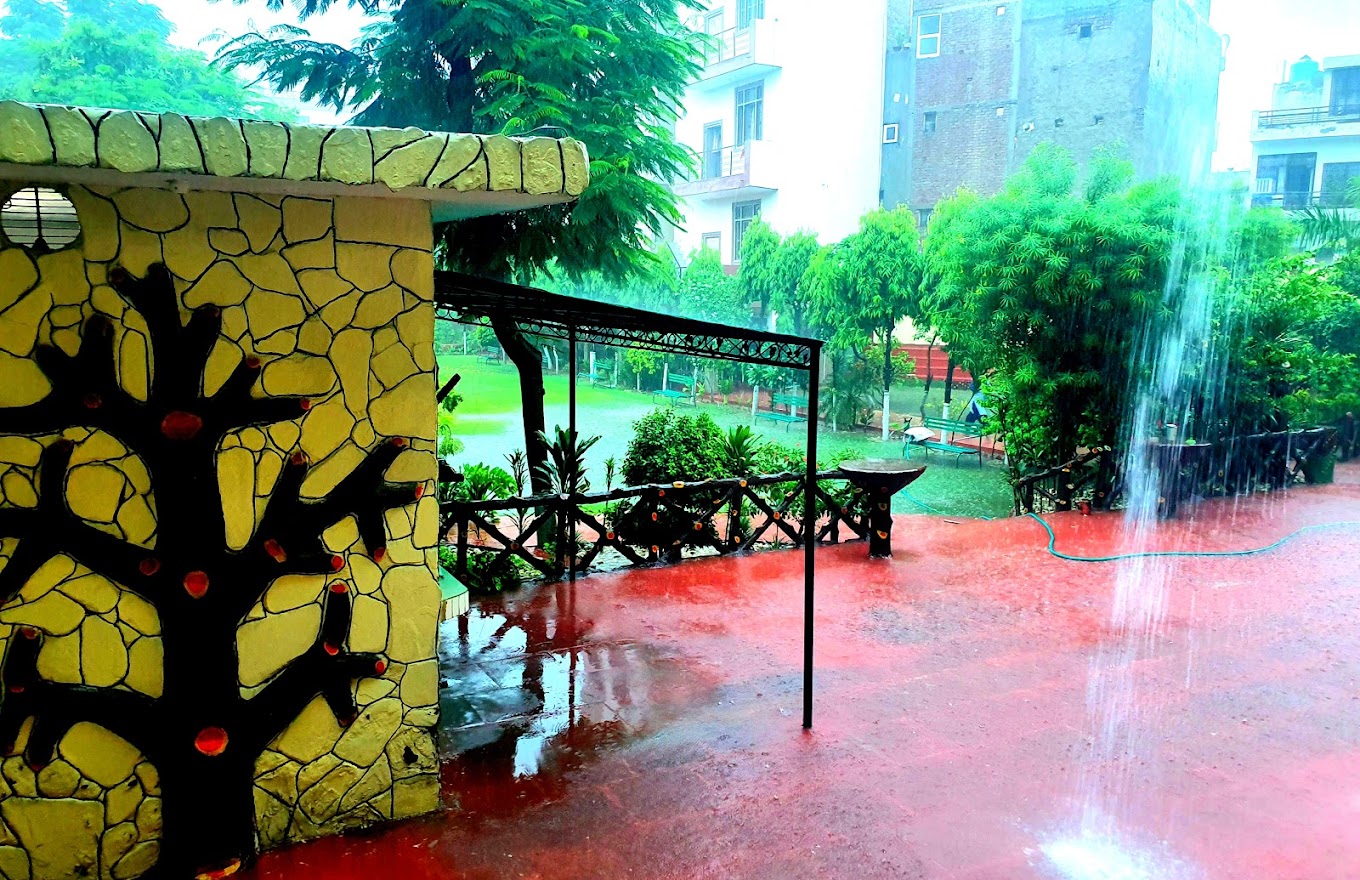 S D Modern Secondary School campus