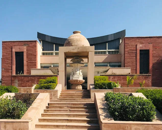 Mahamaya Balika Inter College school campus photo