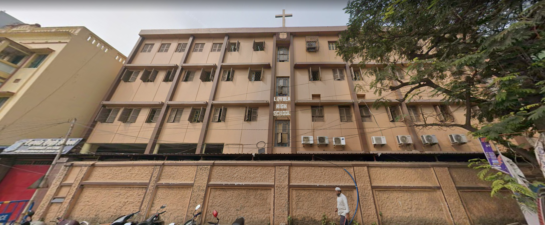 Loyola High School