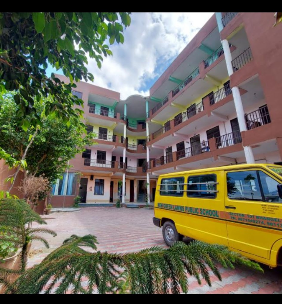 New Green Lawns Public School school campus photo