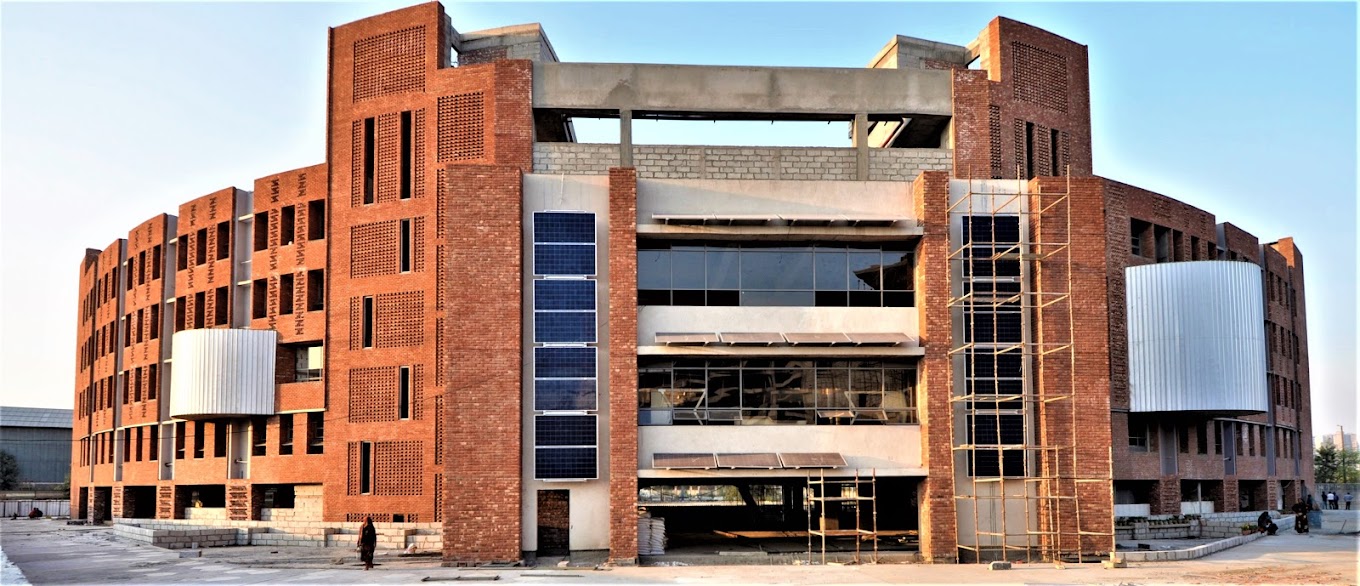 Prakriti School school campus photo