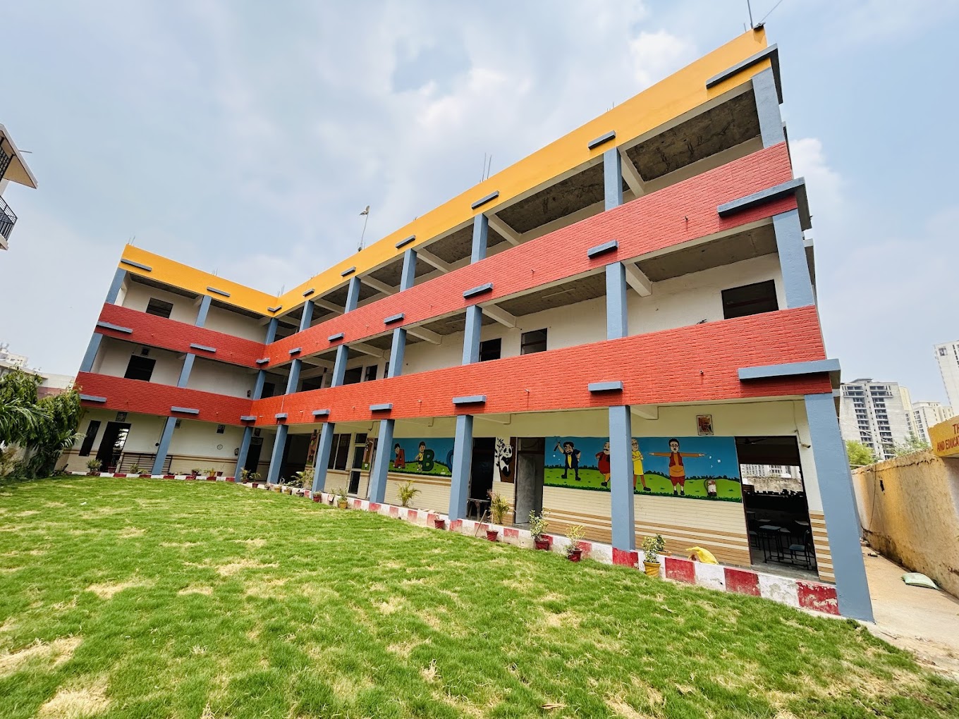 Shastri Vidhya Mandir school campus photo