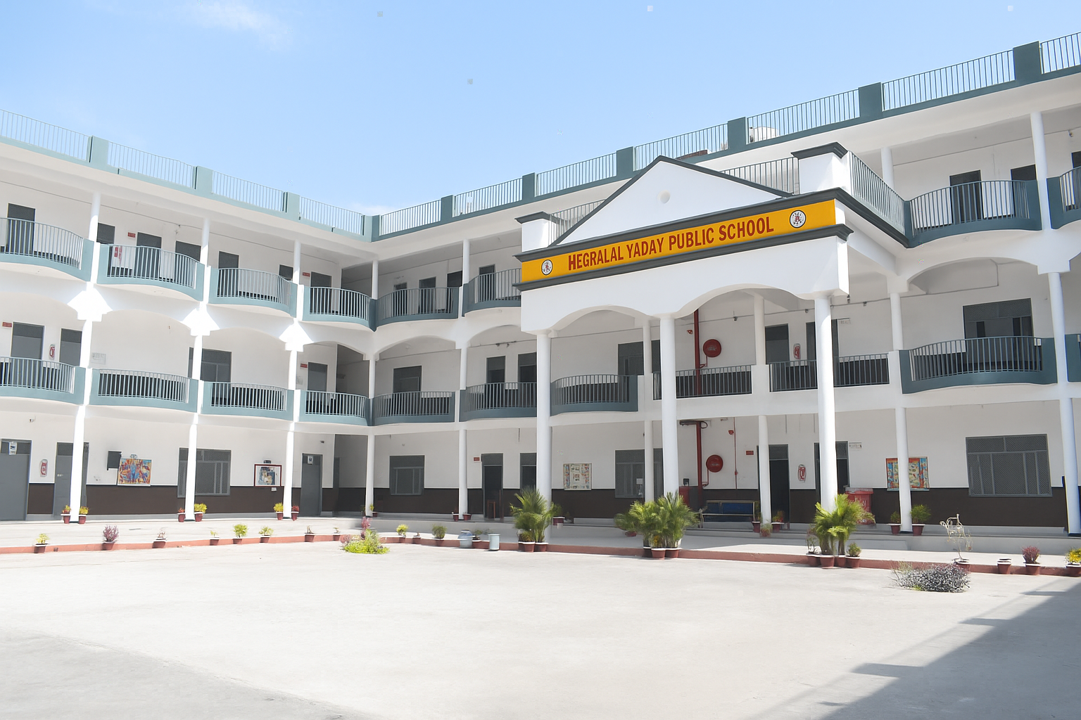 Heeralal Yadav public school
 school campus photo