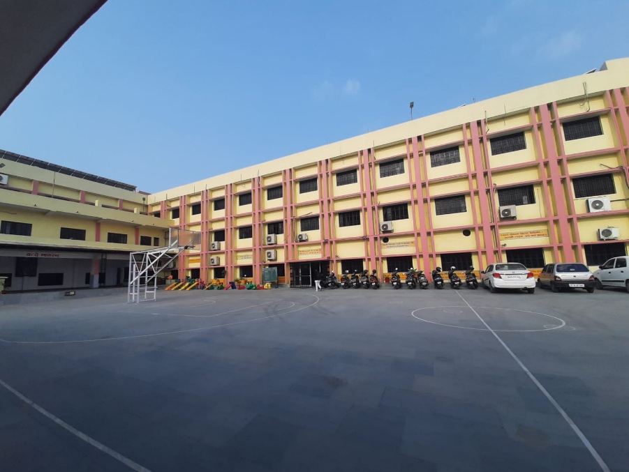 Rani Laxmi Bai Memorial Senior Secondary School school campus photo