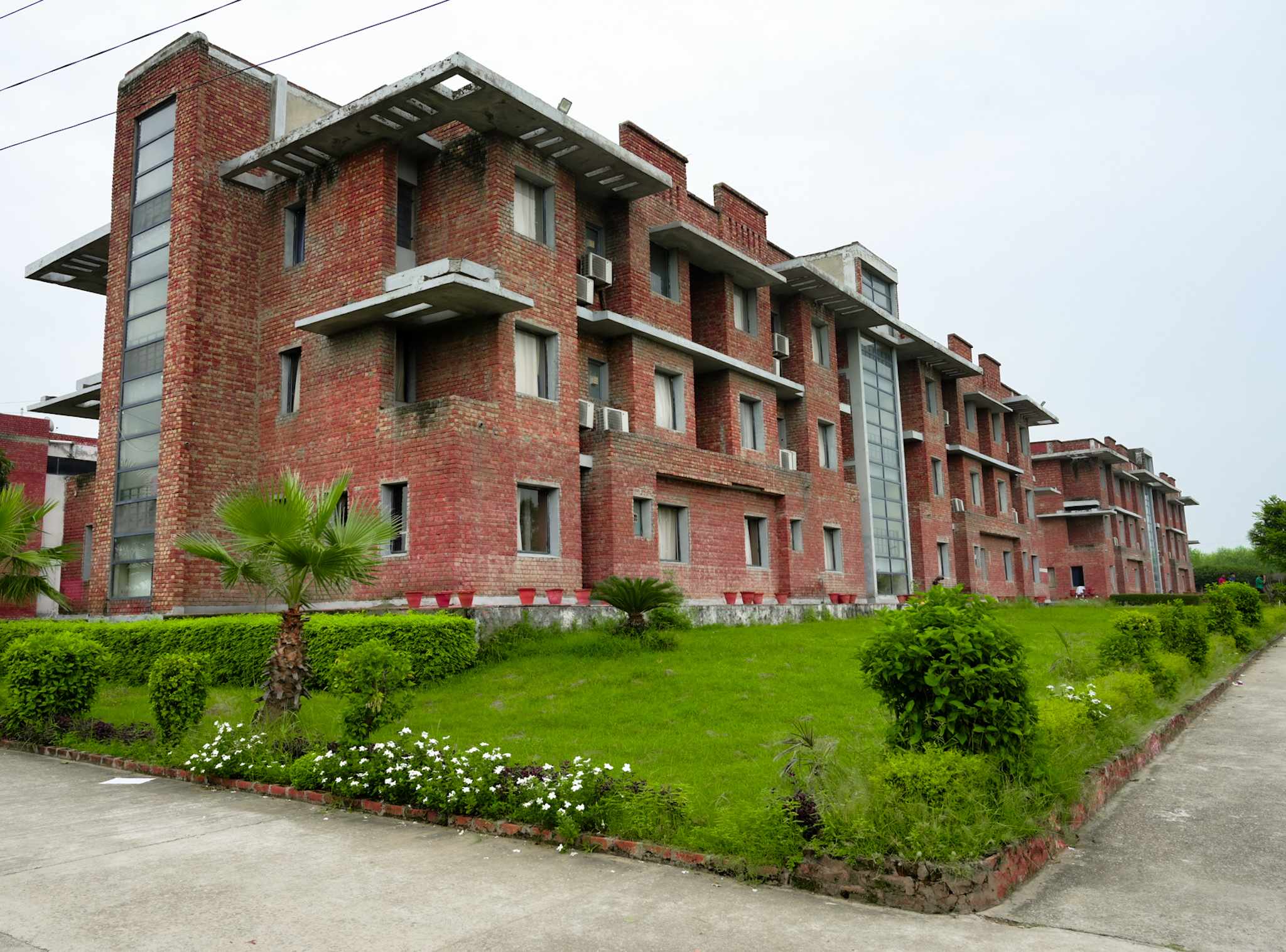 Warriors Boarding School school campus photo