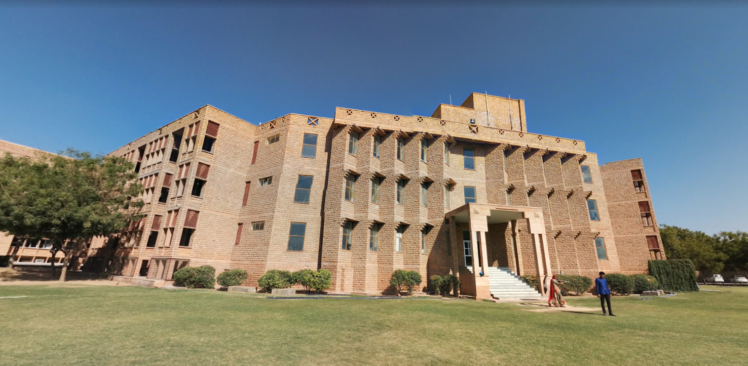 Delhi Public School school campus photo