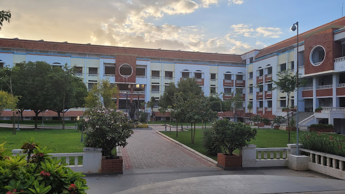 Sree Vidyanikethan International School school campus photo