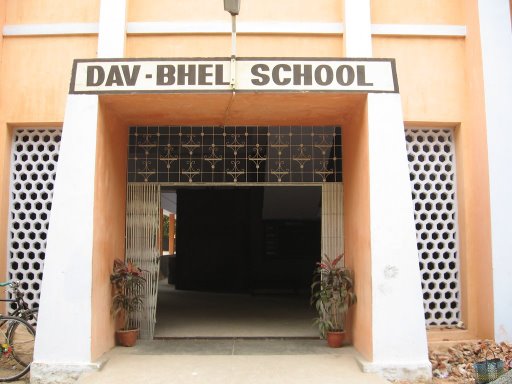 D.A.V. Bhel School school campus photo