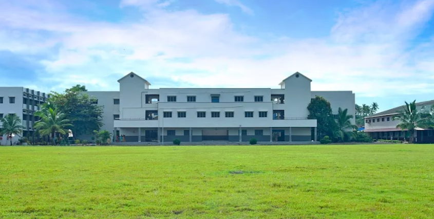 Appasaheb Birnale Public School school campus photo