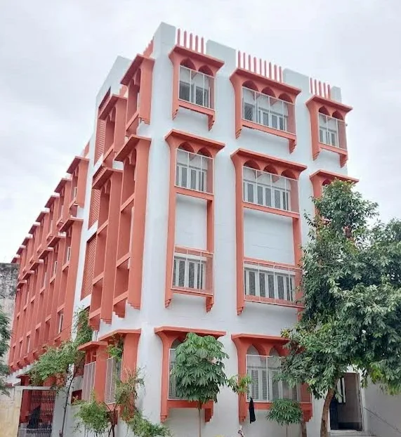 IZM Sajjadiya Canada Girl's High School campus