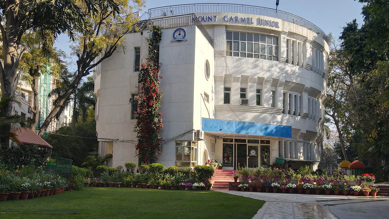 Mount Carmel School school campus photo