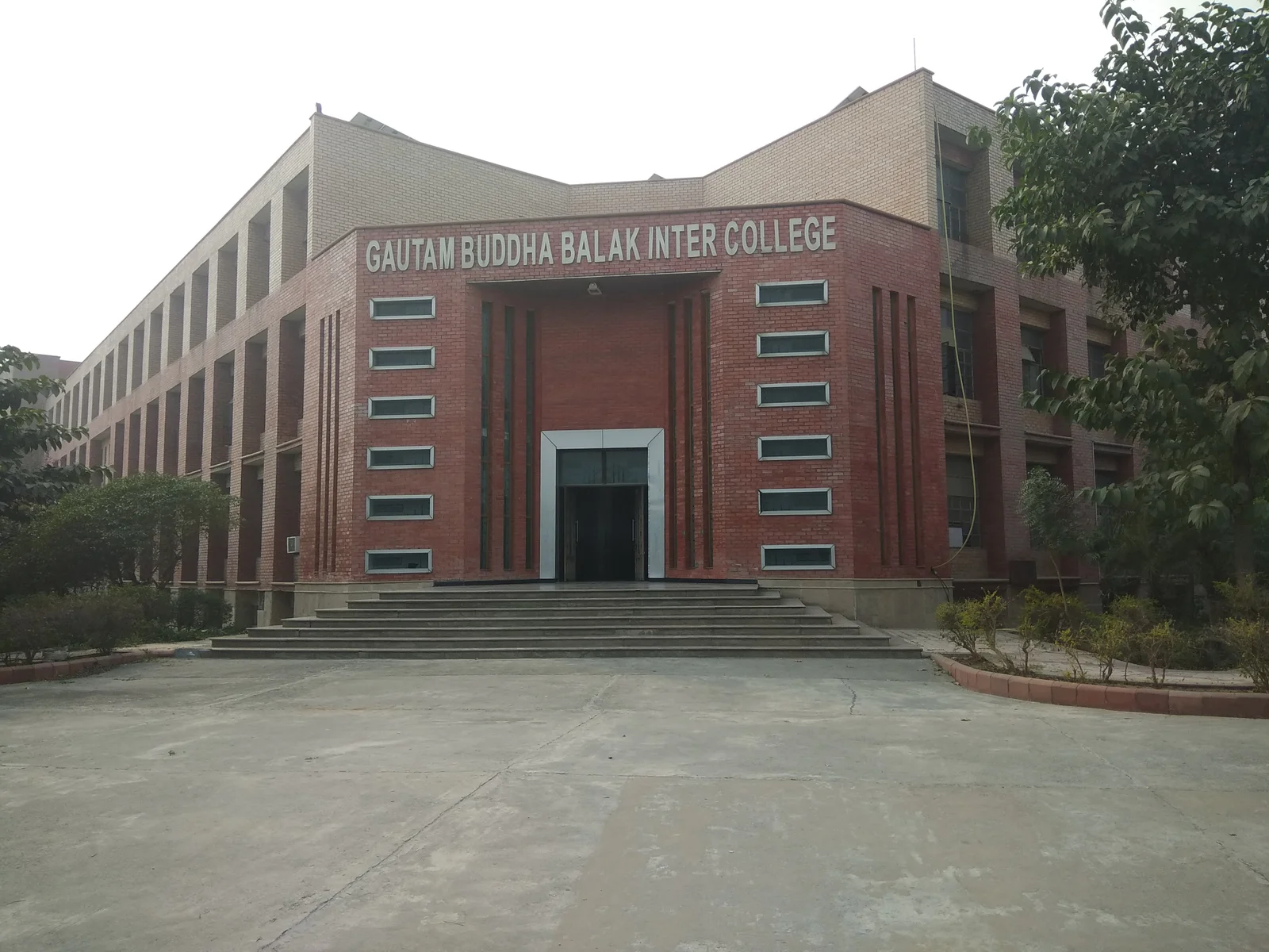 Gautam Budh Balak Inter College