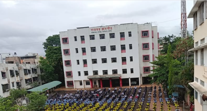 Dyanankur English Medium School