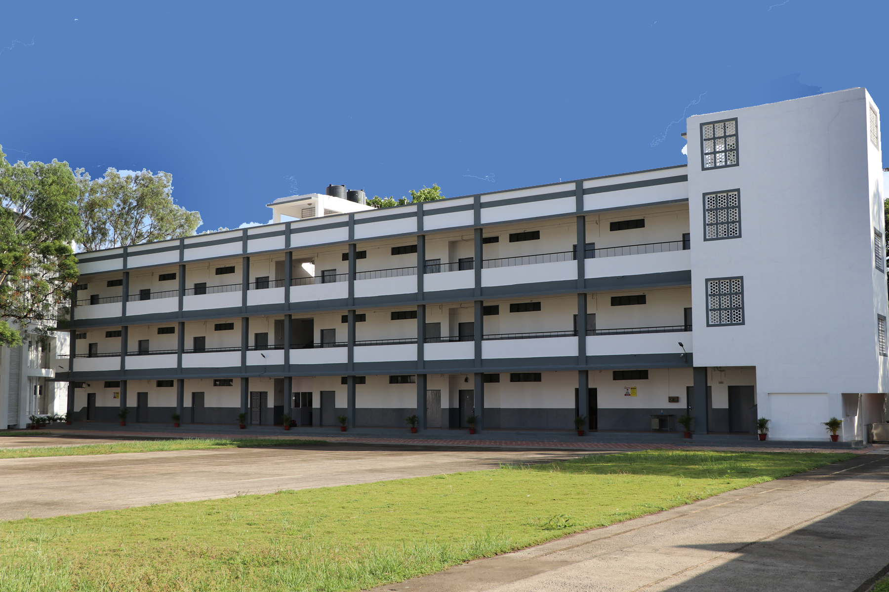 Hume Mc Henry Memorial Higher Secondary School and Junior College of Sda
