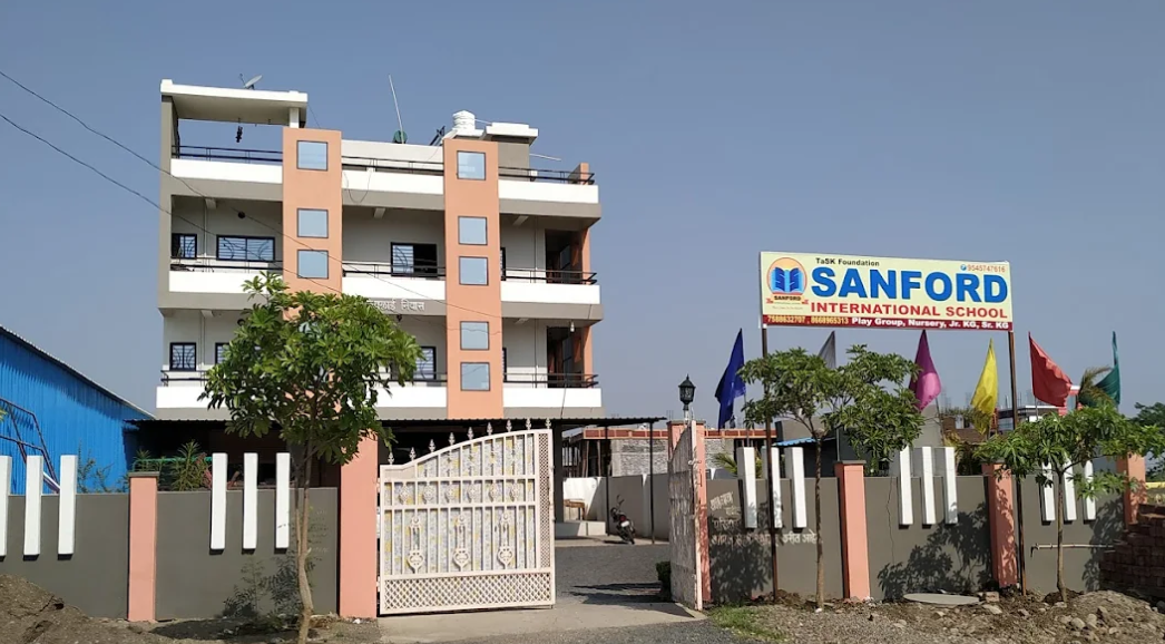 Sanford International School school campus photo