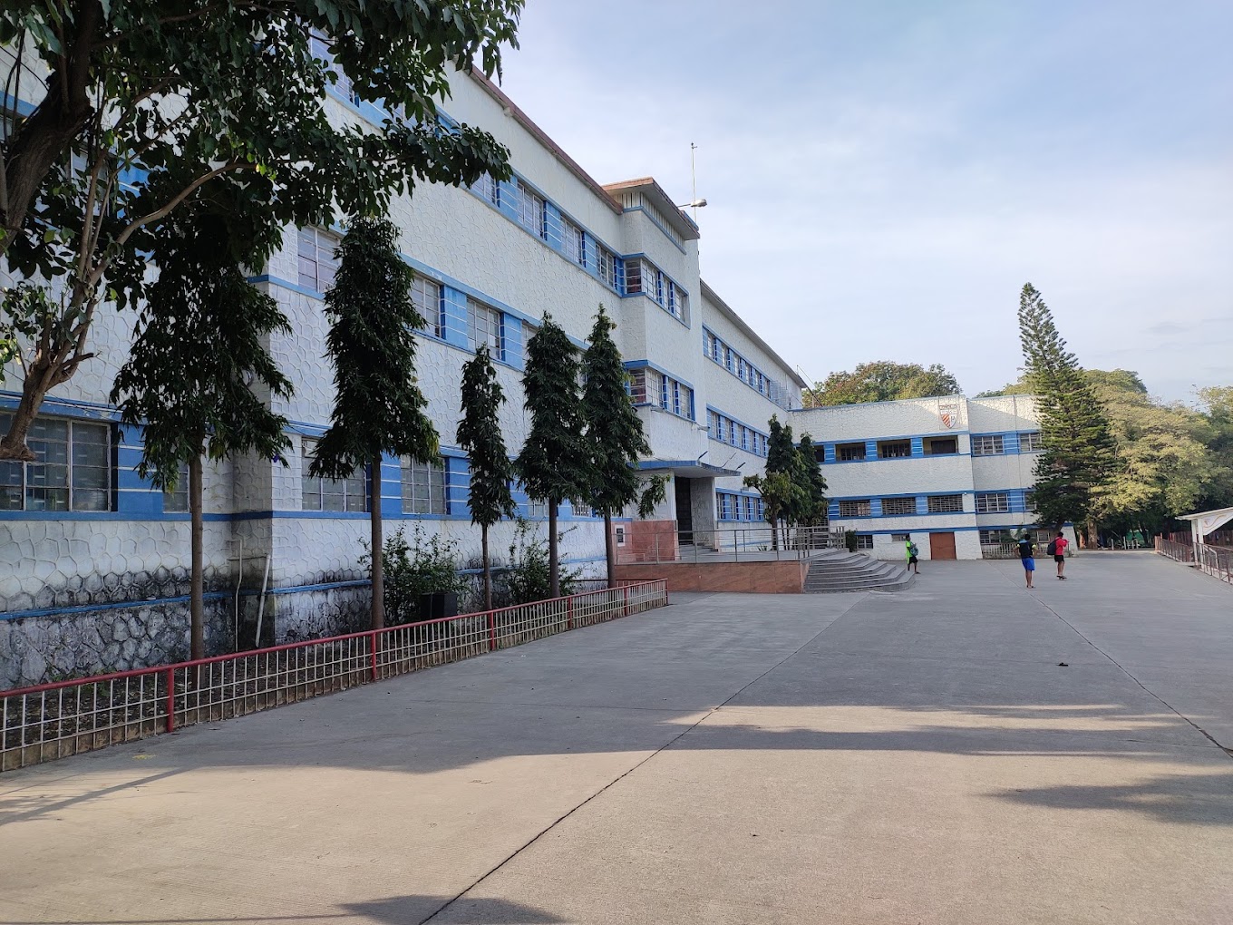 Loyola High School And Junior College