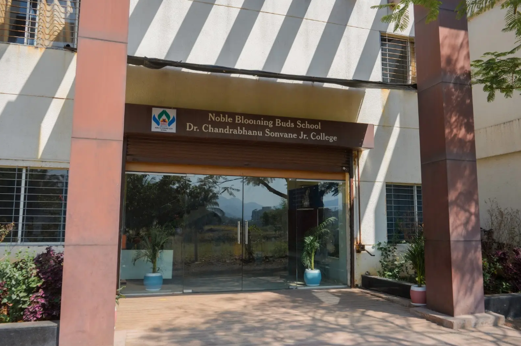 Noble Blooming Buds School
