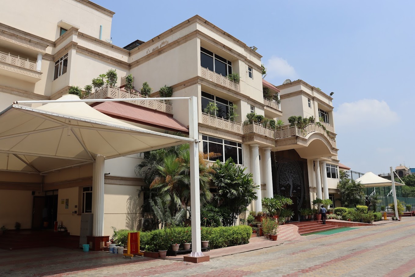 K R Mangalam World School