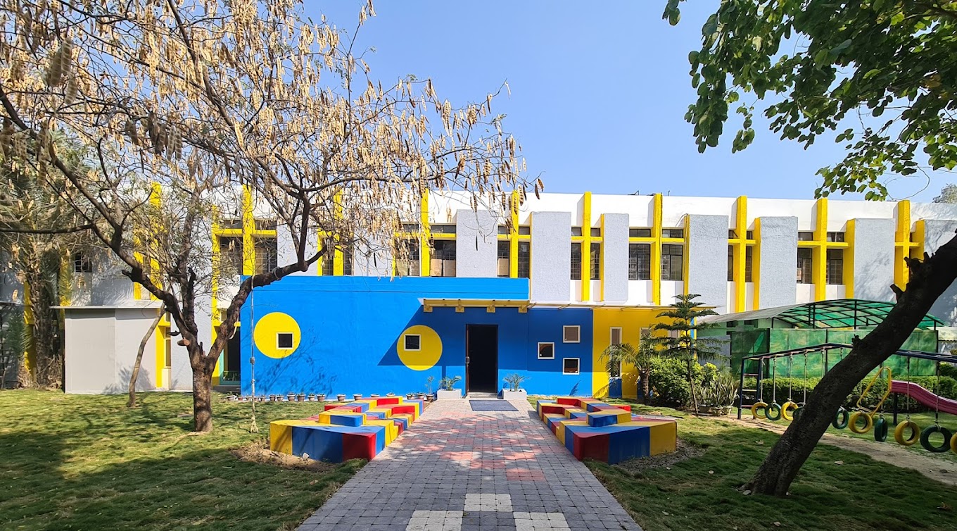 Mira Nursery School school campus photo