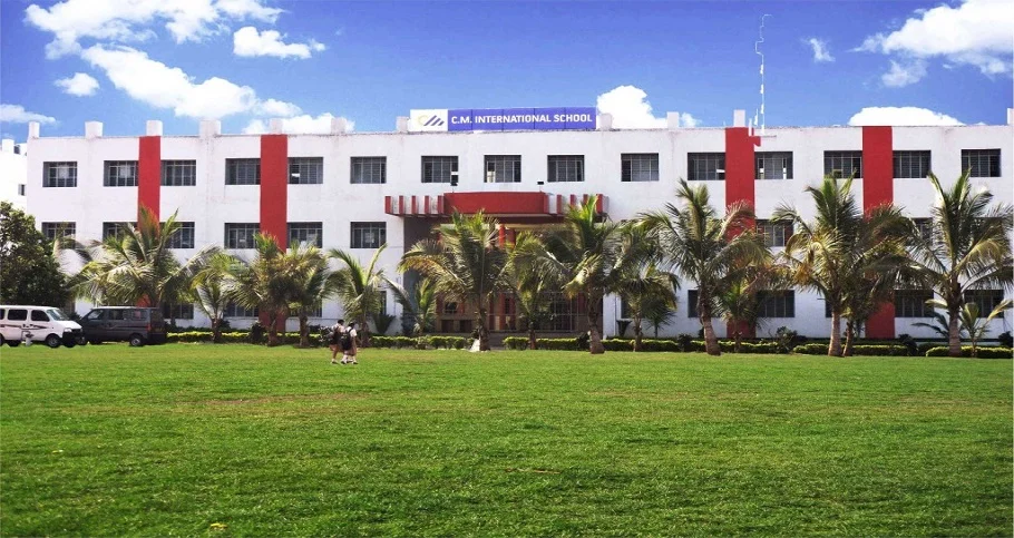 C M International School school campus photo