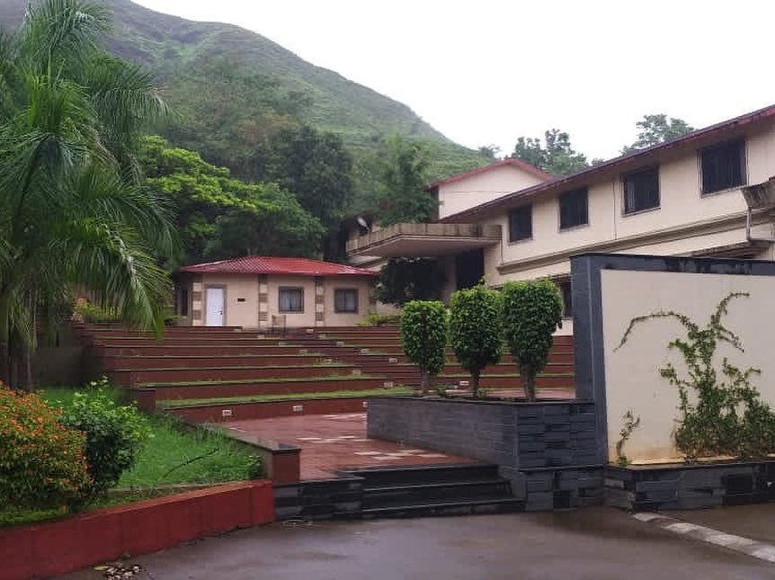 RiverDale International School