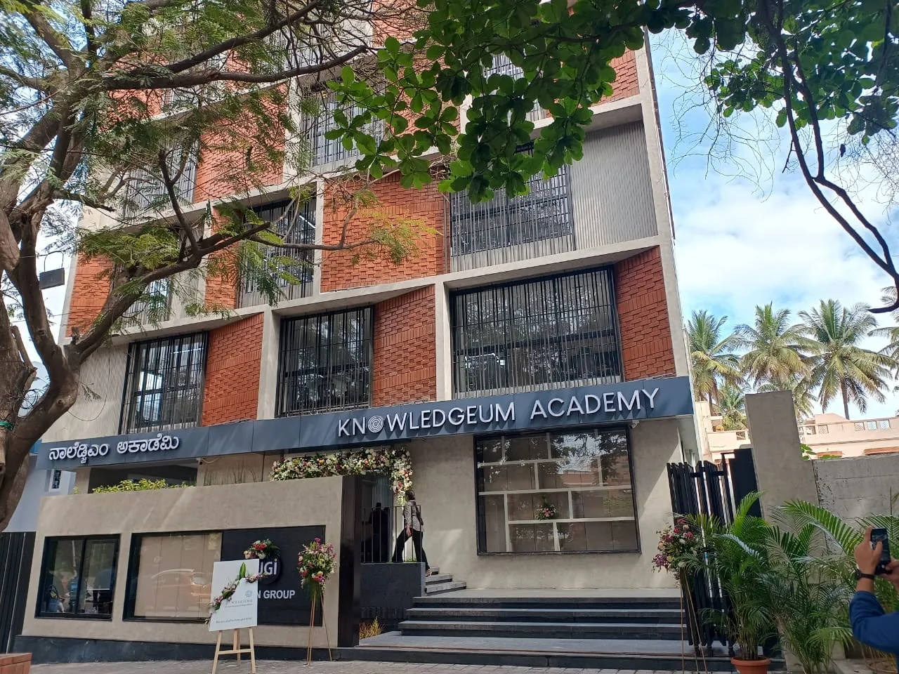 Knowledgeum Academy