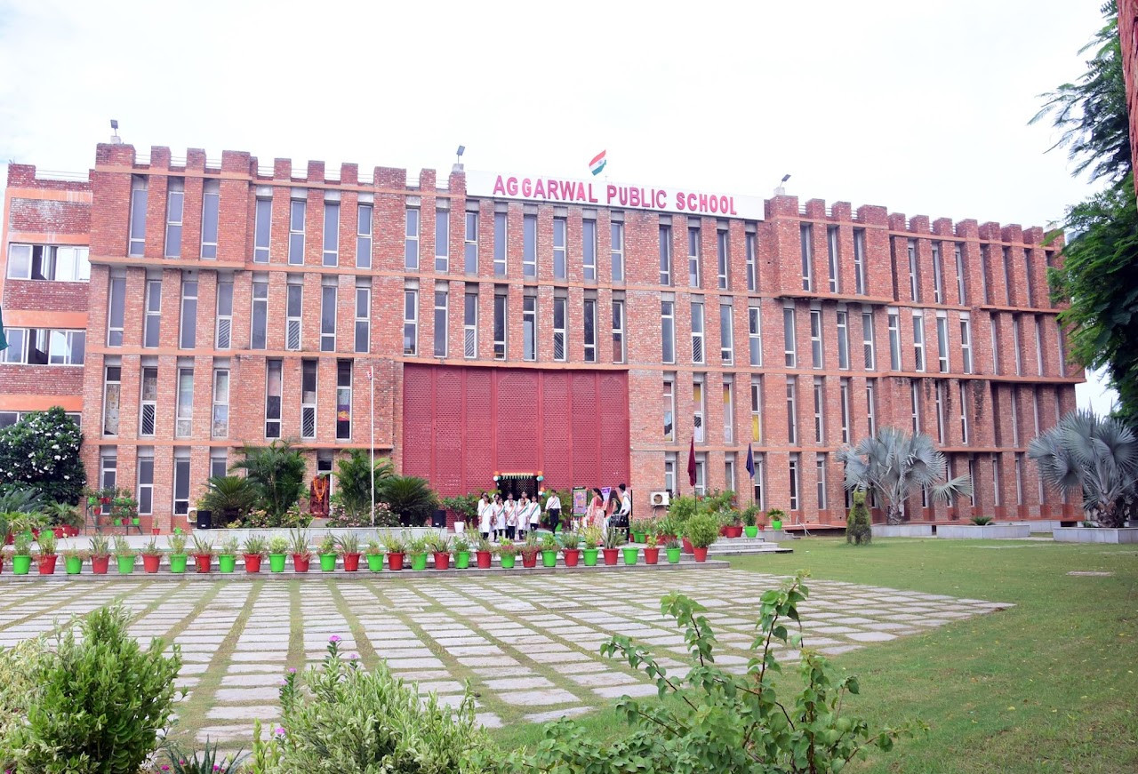 Aggarwal Public School school campus photo