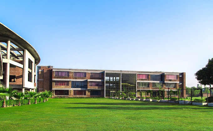 Kimberley The International School school campus photo