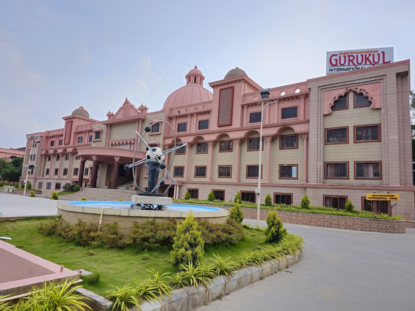 Shree Swaminarayan Gurukul International School