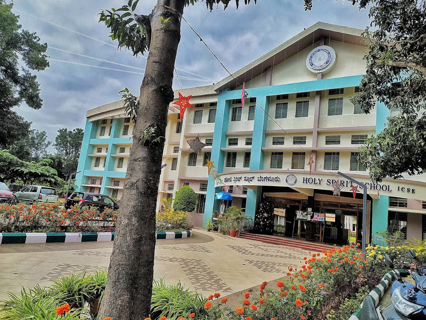 Holy Spirit School
