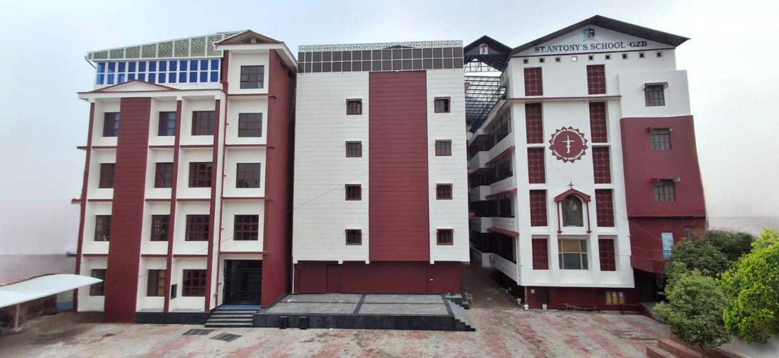 St. Antony's School