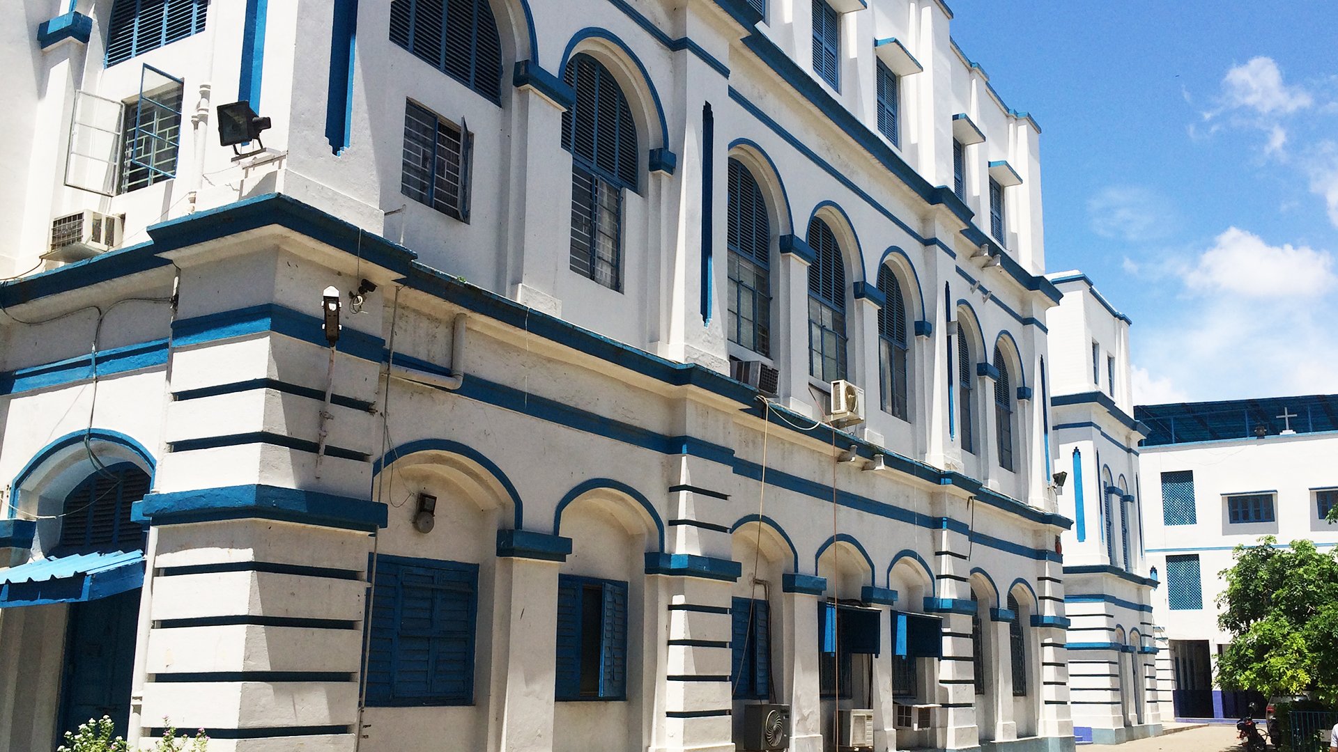 St. James School, Entally, Kolkata