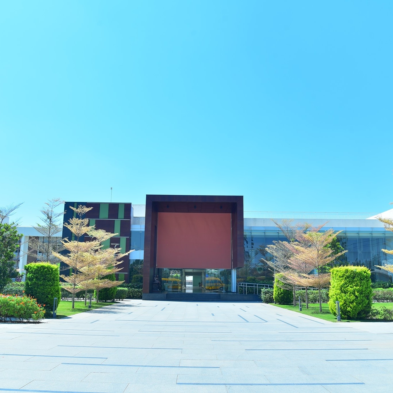 Greenwood High School school campus photo