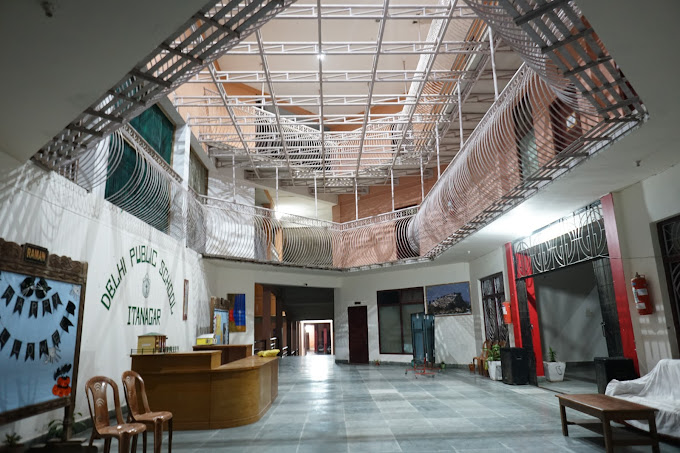 Delhi Public School school campus photo