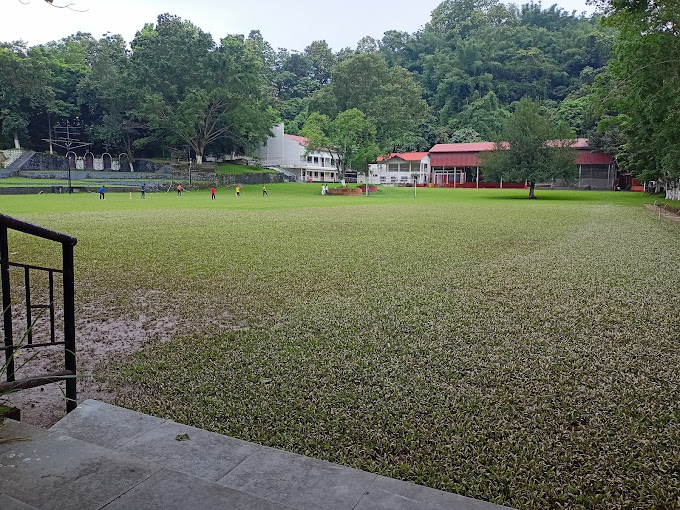Faculty Higher Secondary School school campus photo