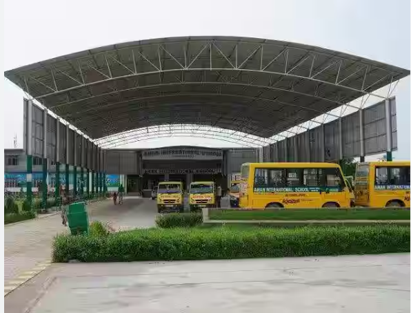 Aman International School school campus photo