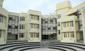 KC High International School school campus photo