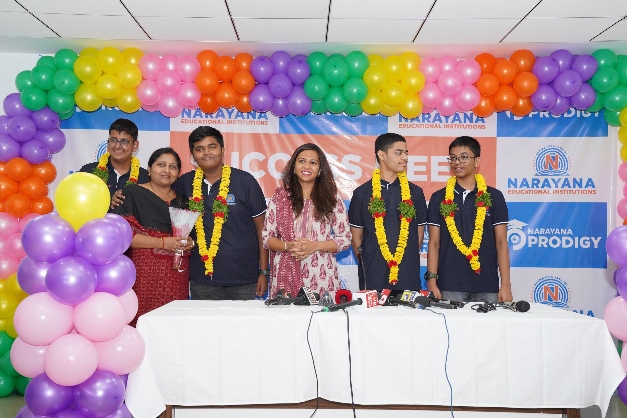 Narayana e-Techno School 16