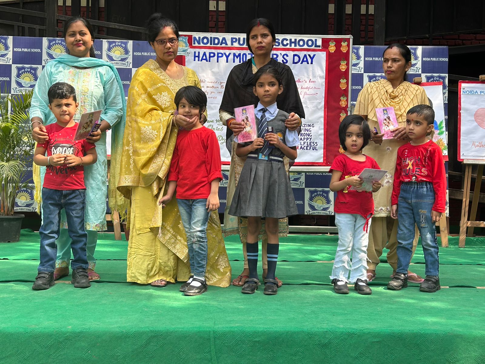 Noida Public Senior Secondary School 18