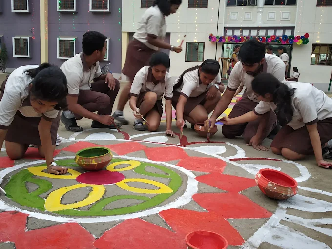 Central Modern School 7