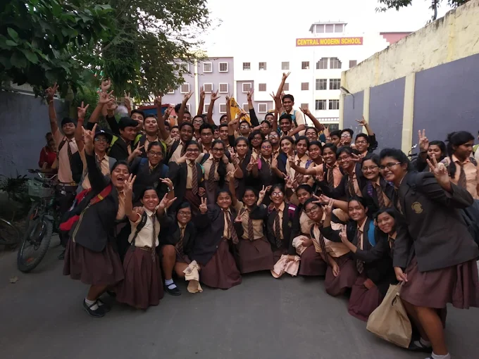 Central Modern School 4