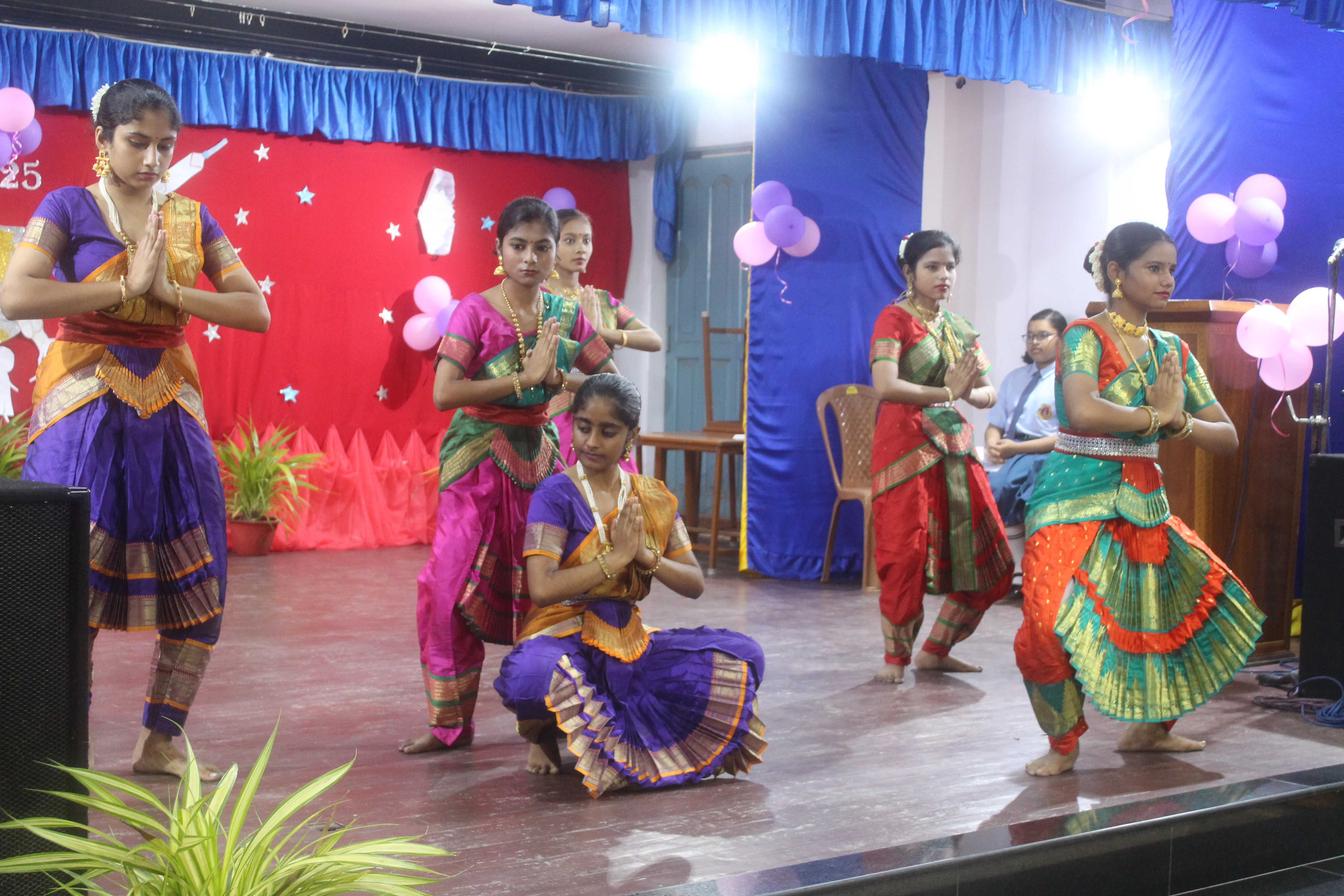 Holy Family Convent School campus 5