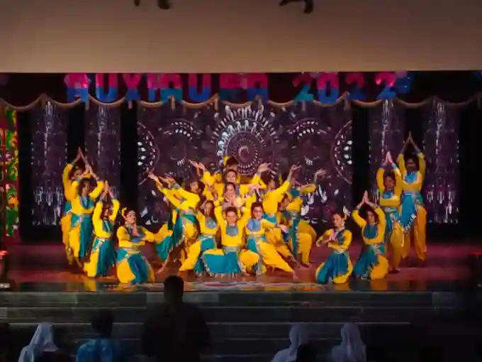 Auxilium Convent School 3