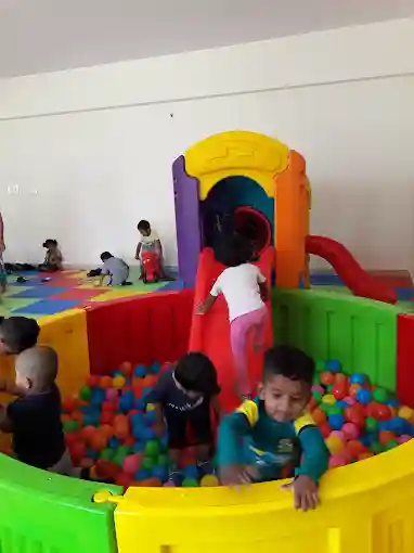 Royal Public School campus 4
