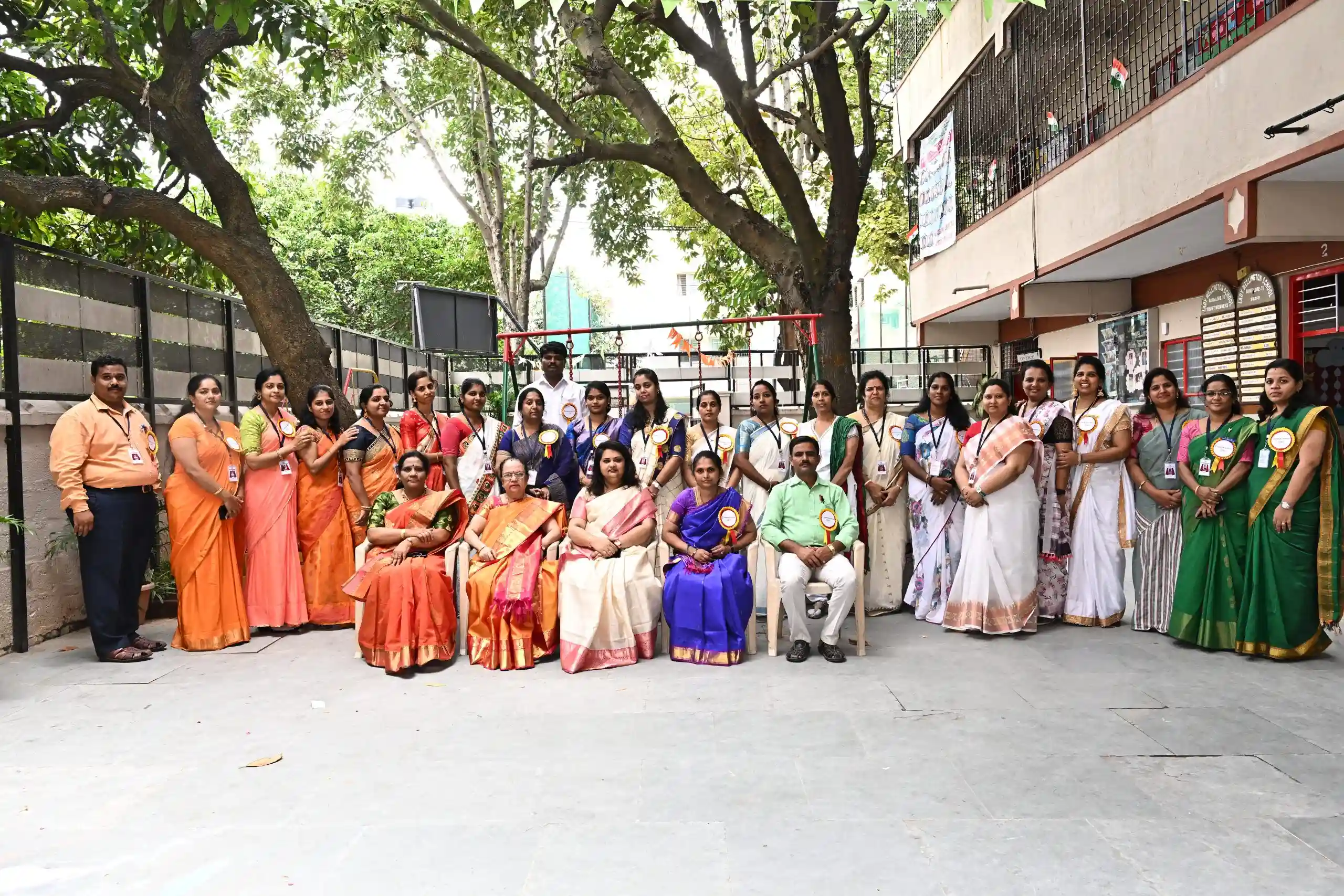 Lady Wellington High School 27