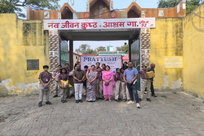 D A V Public School campus 5